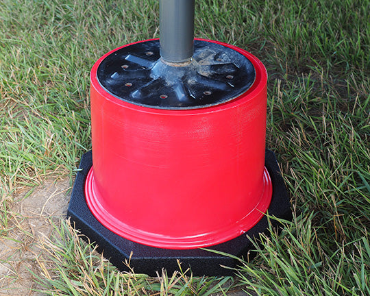 SnapPad Base accessory with bucket on grass